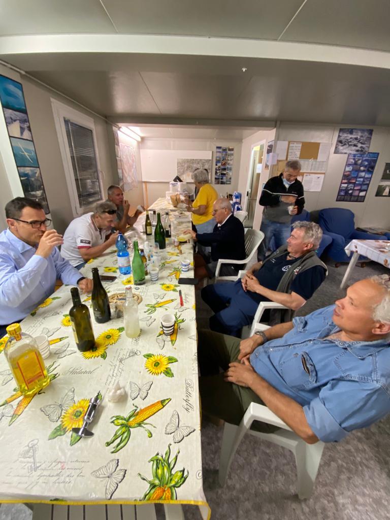 32a3b3b5 6ae8 4ab8 b52c 4e4abf488ff1 2